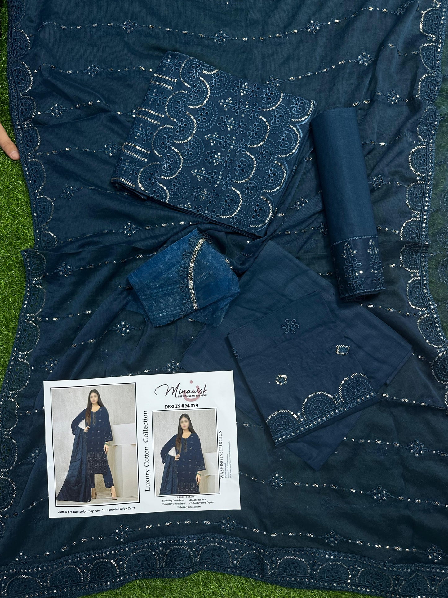 Minaaish DN # M-079 3Pcs Unstitched Embroidery Cotton Collection