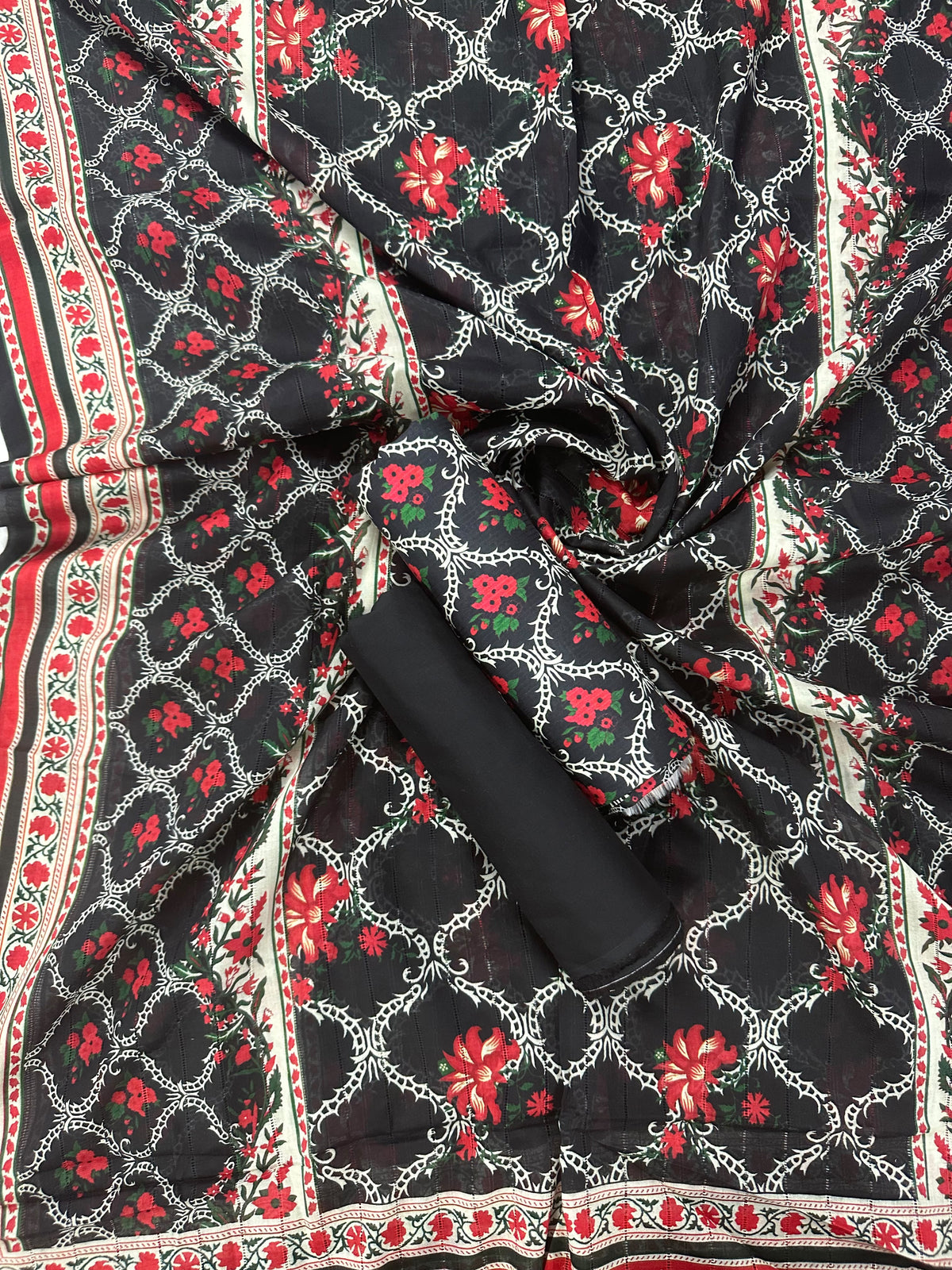 Sahara Black Rose Printed 3Pcs