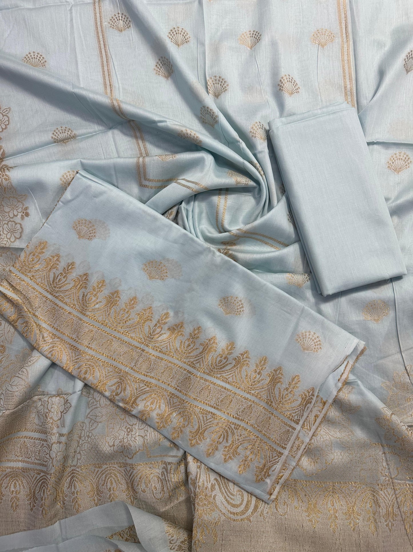 Tawakkal Unstitched Jacquard 3-Piece Collection