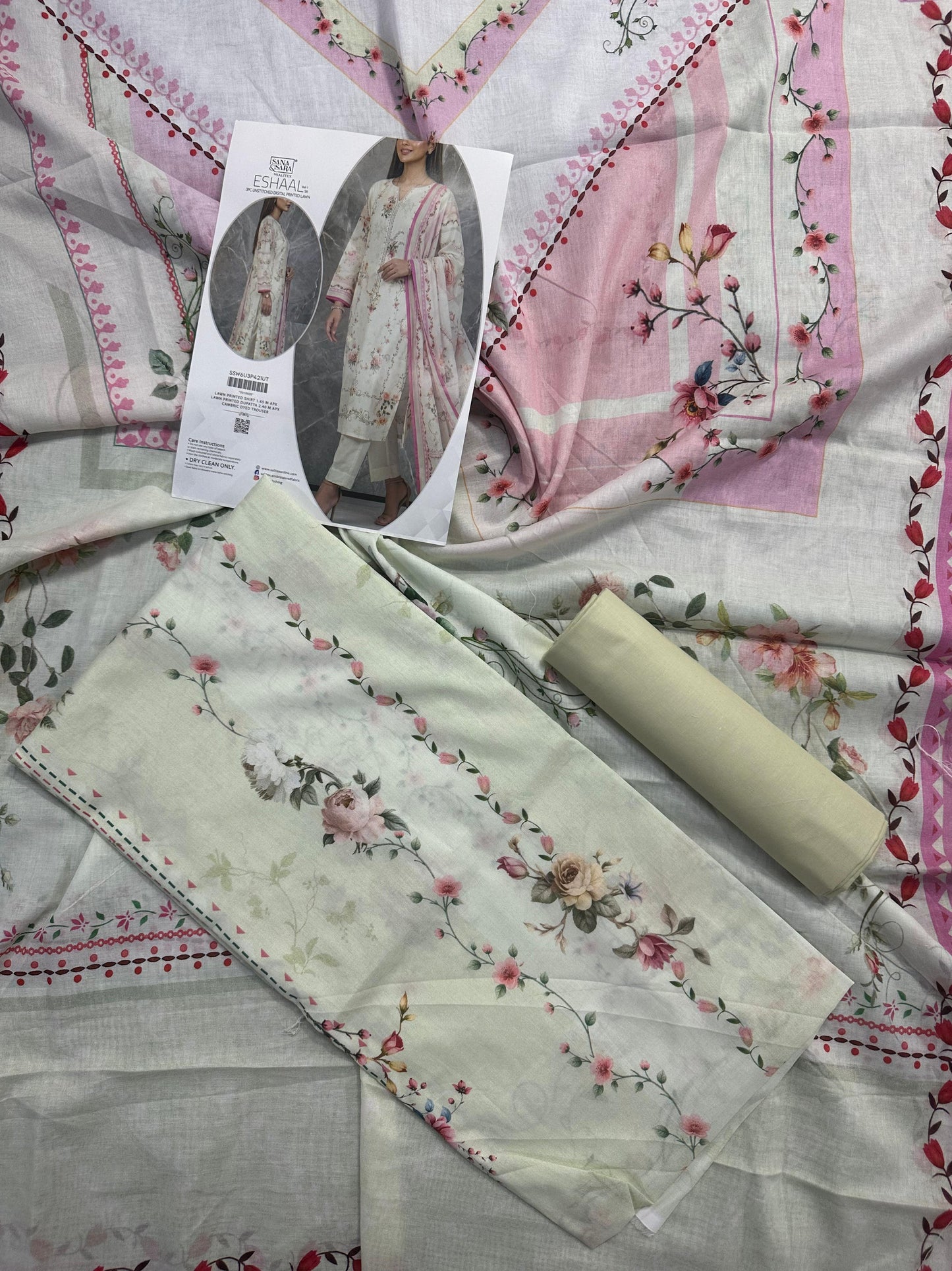 Eshaal Premium 3PC Lawn Collection Design No# SSW6U3P421UT
