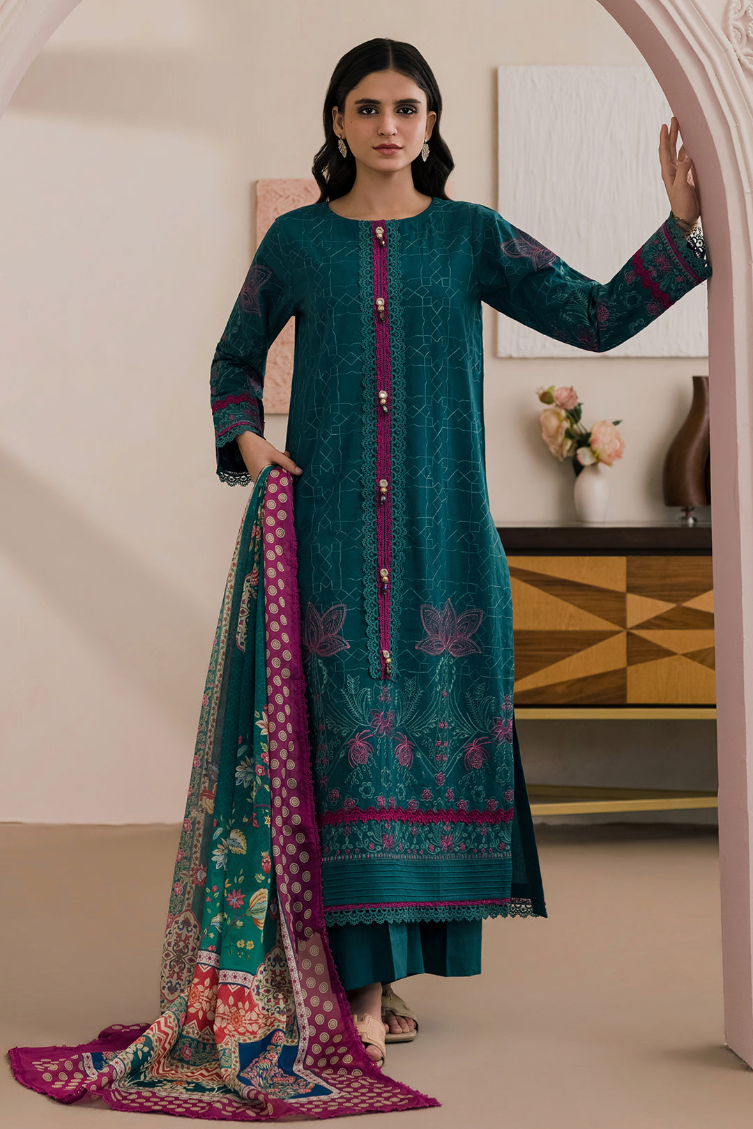 Zellbury Embroidery D.C:- WUS26E30714 Lawn 3Pcs Collection