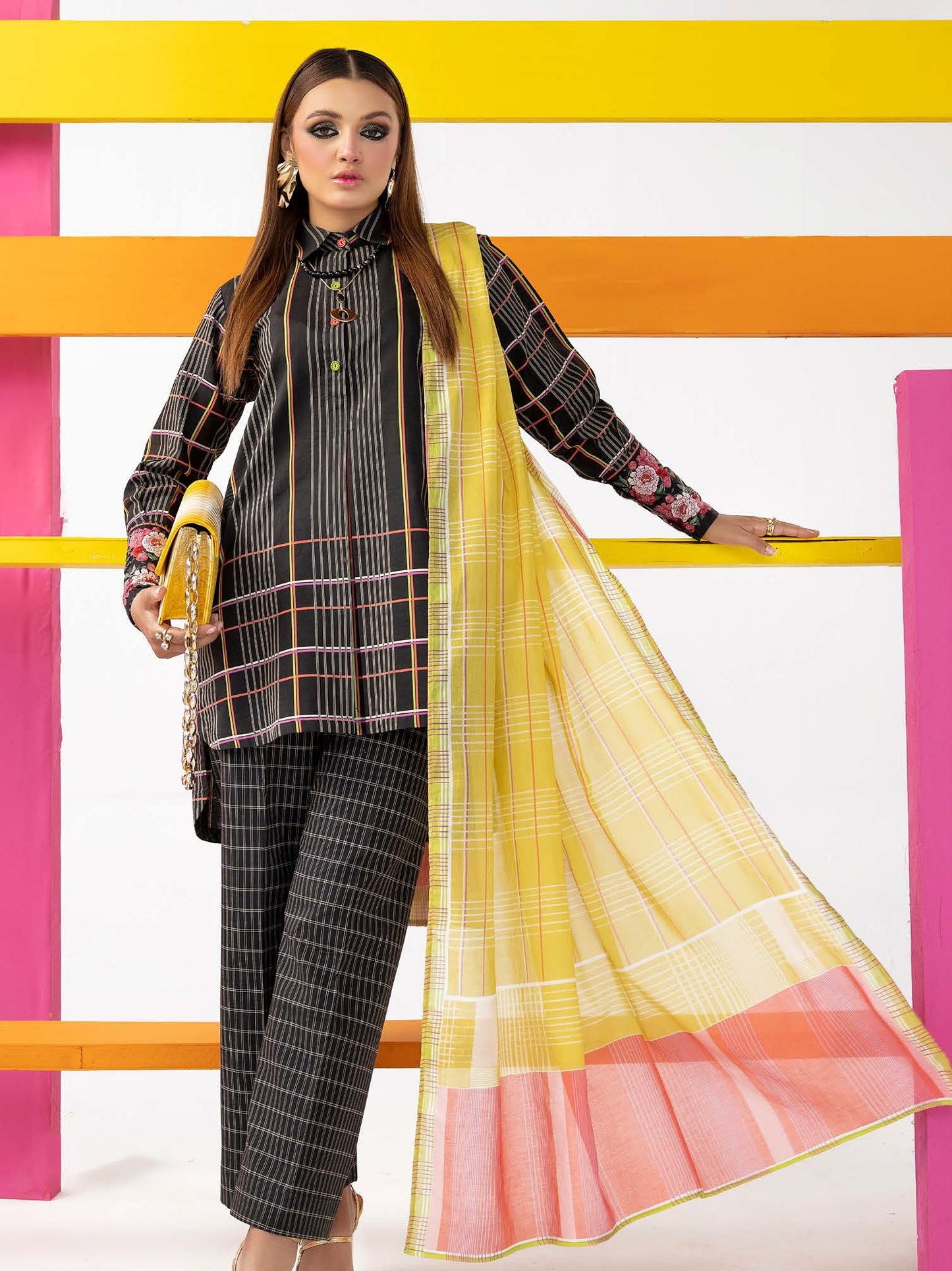 Gul Ahmed Printed Lawn Unstitched 3Pc Suit CL-42146 👌🔥✨