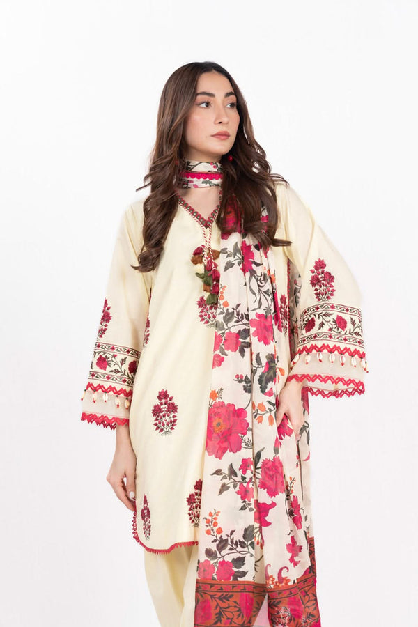 Alkaram Digital Printed Lawn 3 Piece 😉🧡