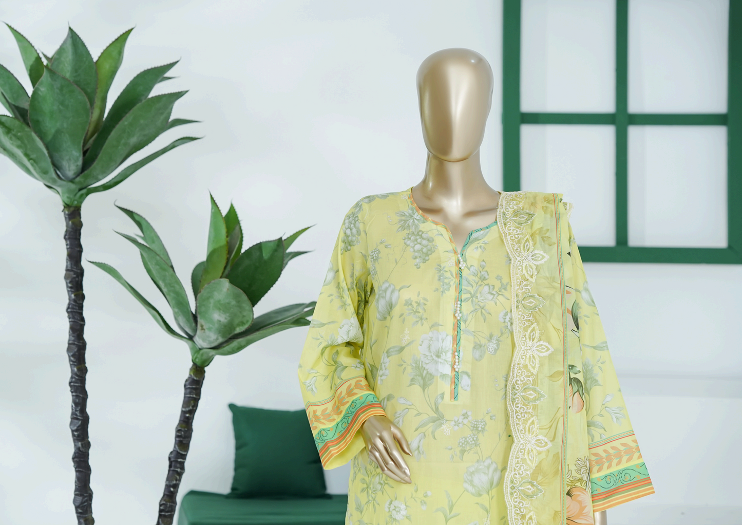 AIFA – Umang Embroidered Collection Design Code: -AU-004