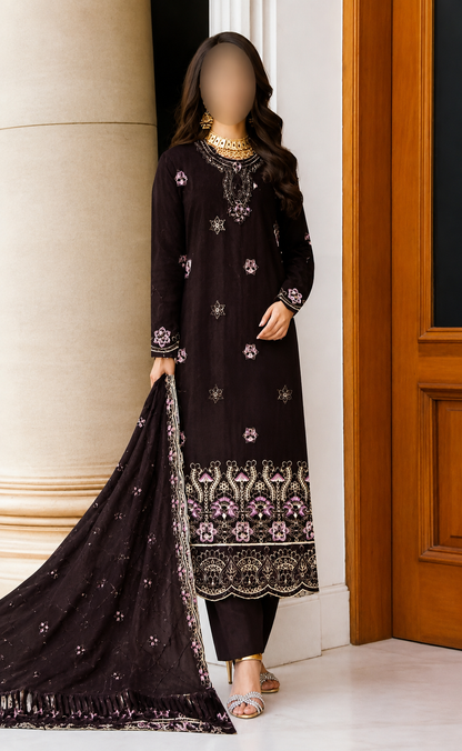 Minaaish 3Pcs Embroidery Randomly Any Color/Any Design