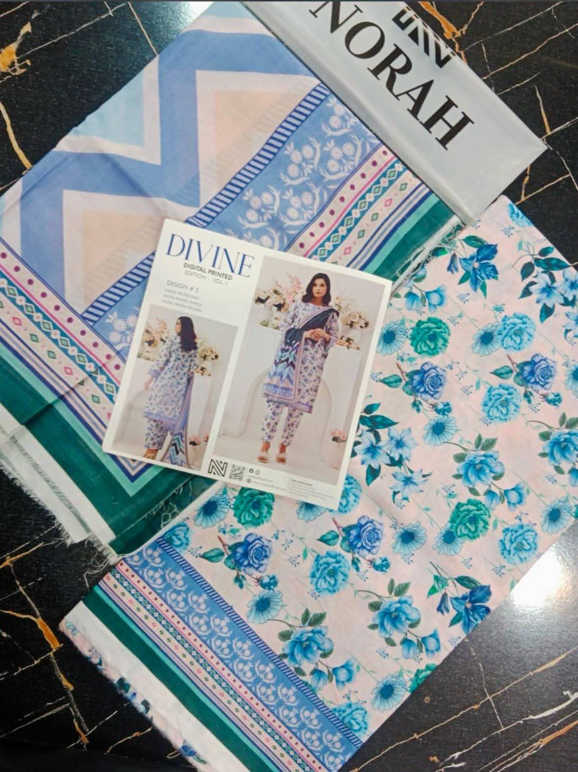 Divine Printed Lawn - Cream- D-05