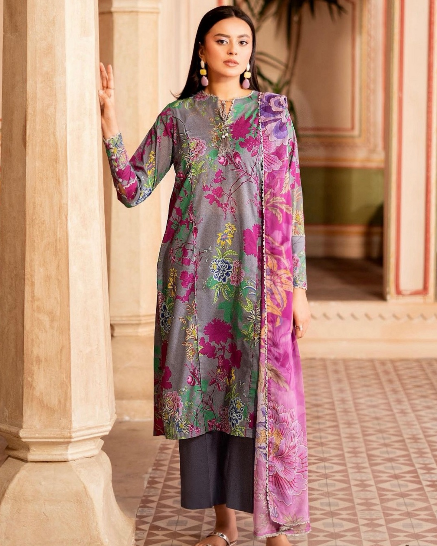 🌸 LIMELIGHT 🌸☀️ Summer 2025 ☀️💎 3 Piece Unstitched Lawn 💎