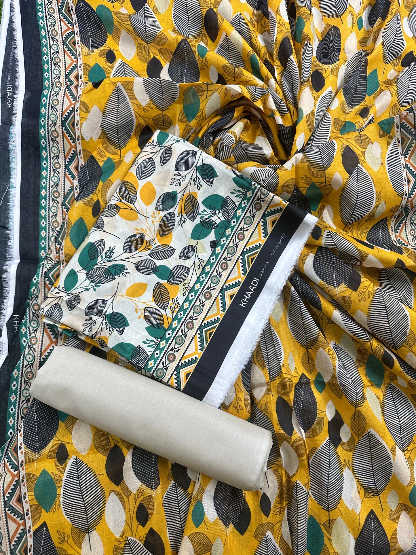 Khaadi Beige Leaves Printed 3Pcs