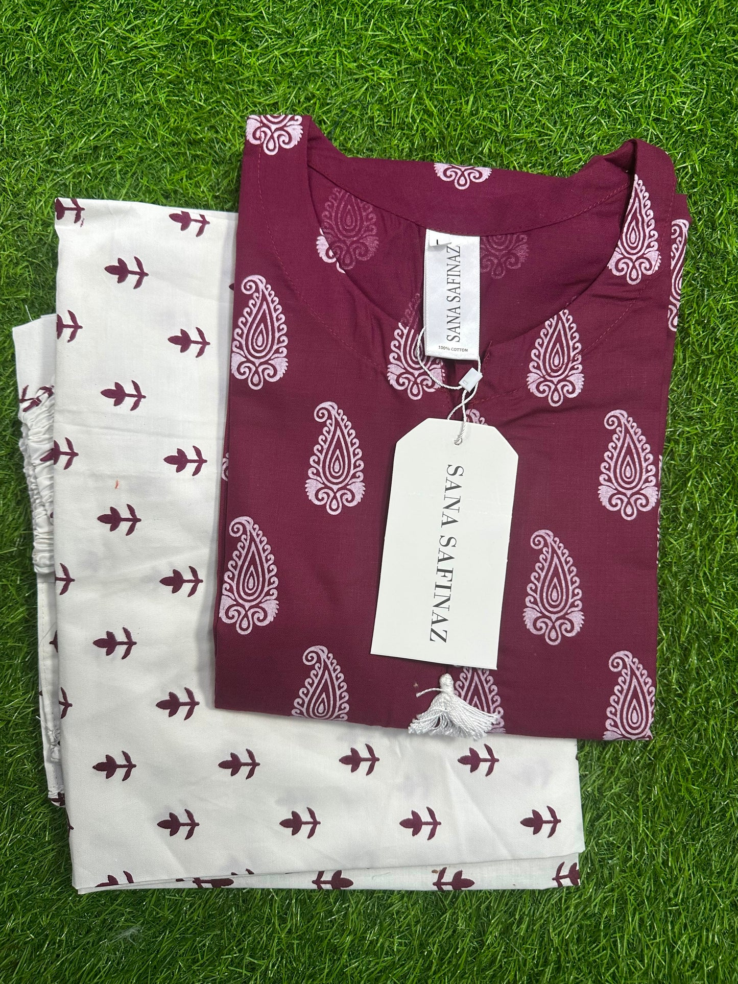 SanaSafinaz Stitched 2PCS Maroon
