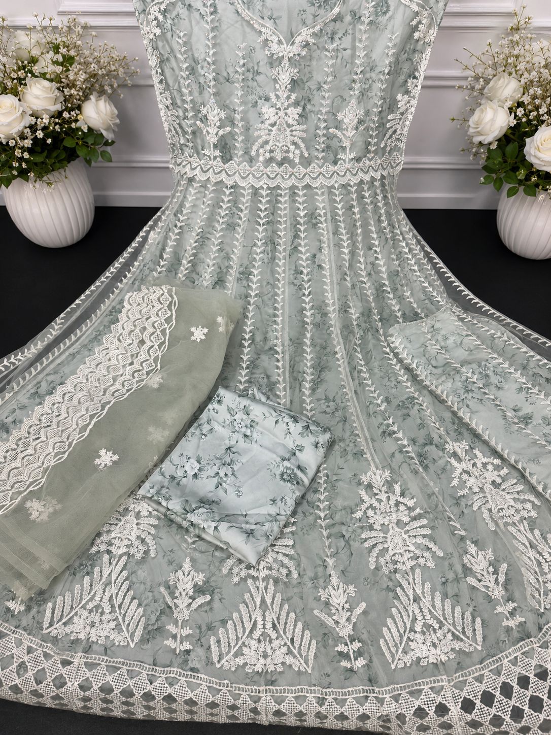 Zareen Luxury Embroidered Collection