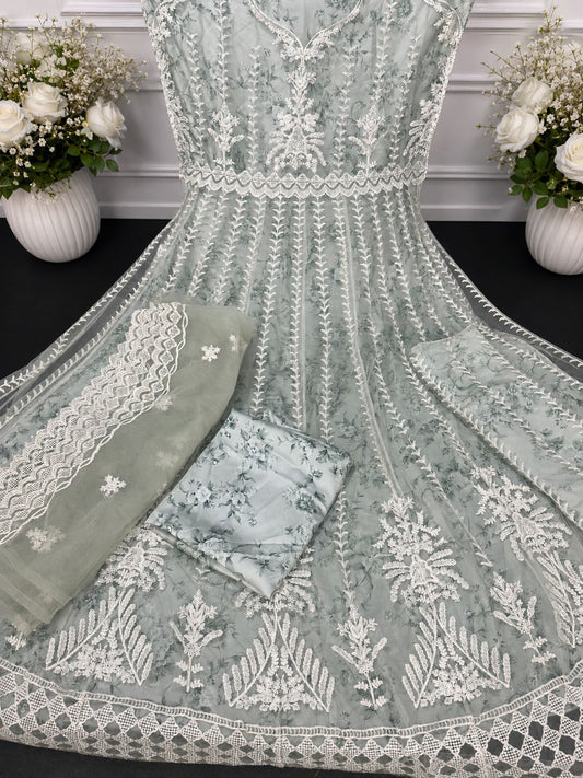 Zareen Luxury Embroidered Collection
