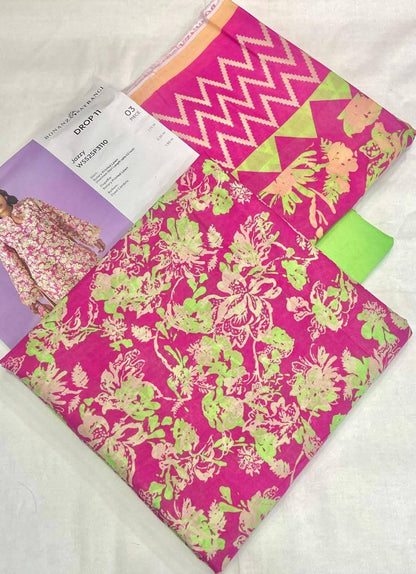 🌸 BONANZA SATRANGI 🌸✨ Jazzy – WSS25P3110 ✨
🪄 Unstitched 3 Piece Suit