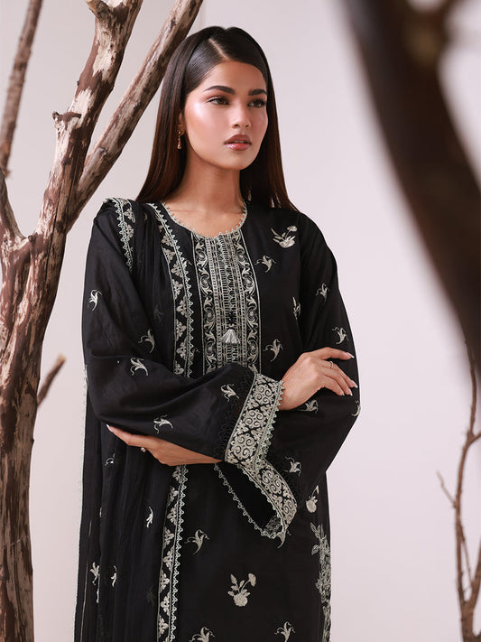 SALITEX MONOCHROME EMBROIDERED LAWN SUIT 🖤