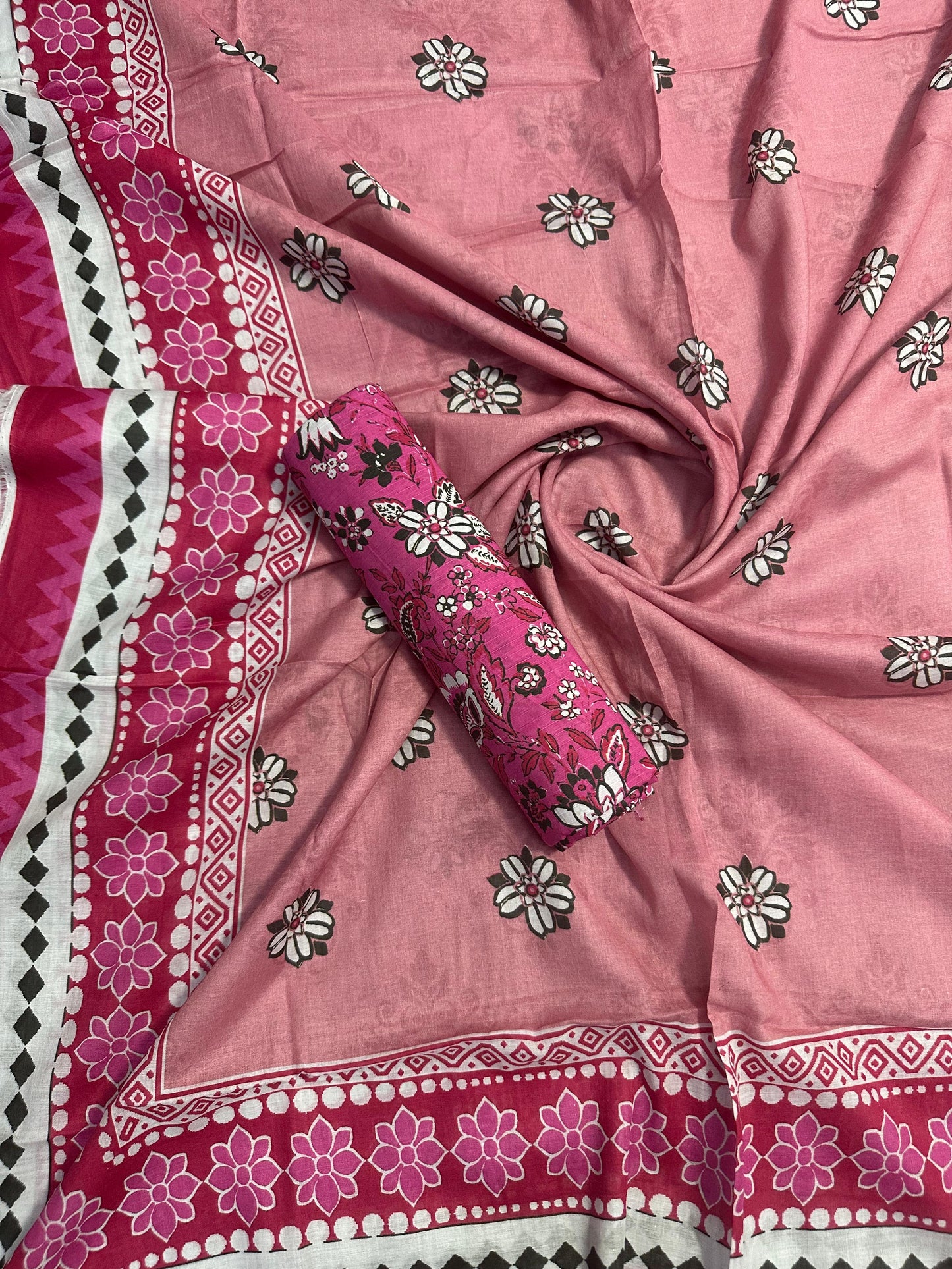Pure Lawn D-36 (S+D) 2PCs Unstitched Collection