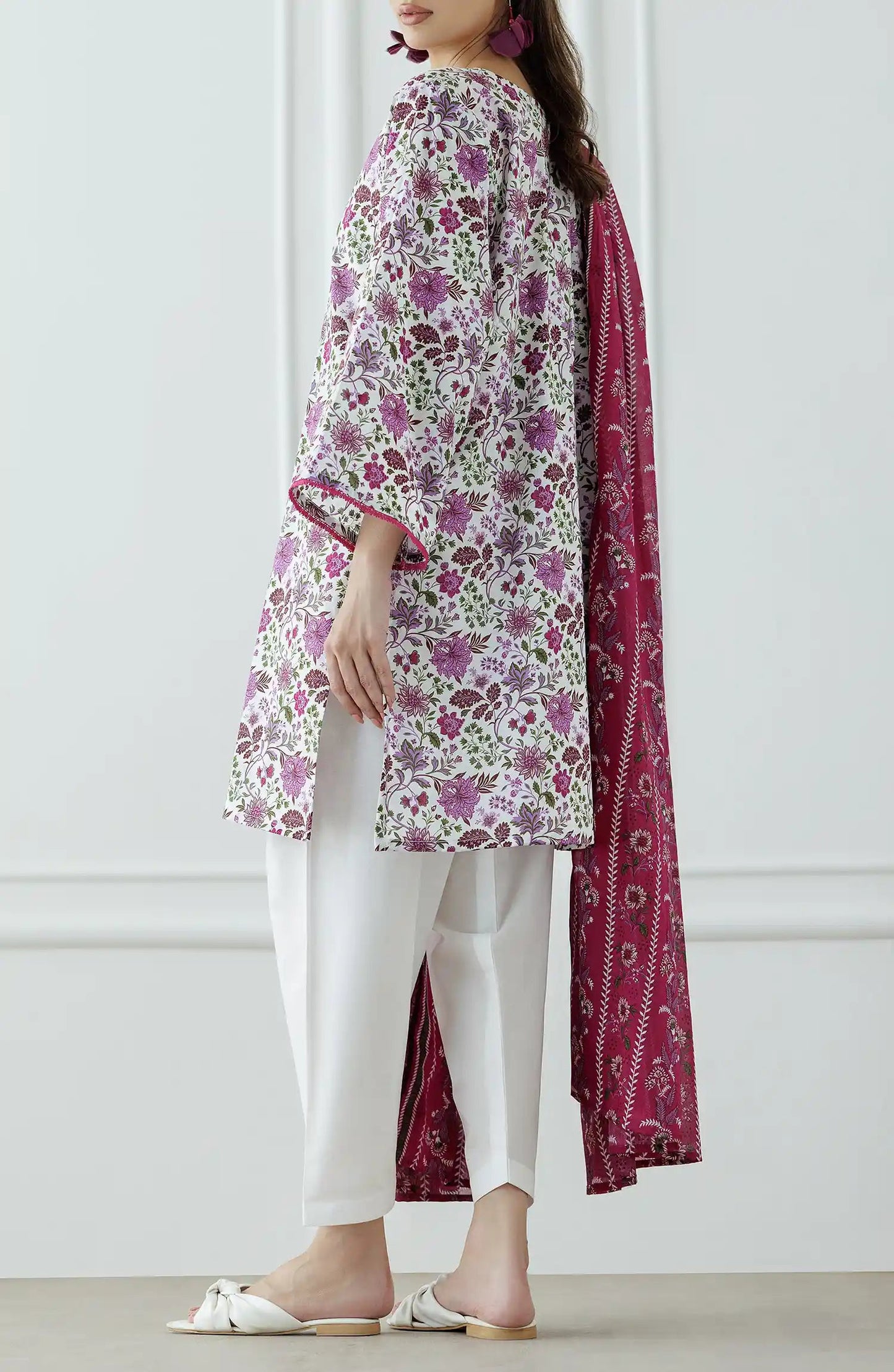 Orient Unstitched Lawn 3 Piece Collection D.C:- OTL-25-099
