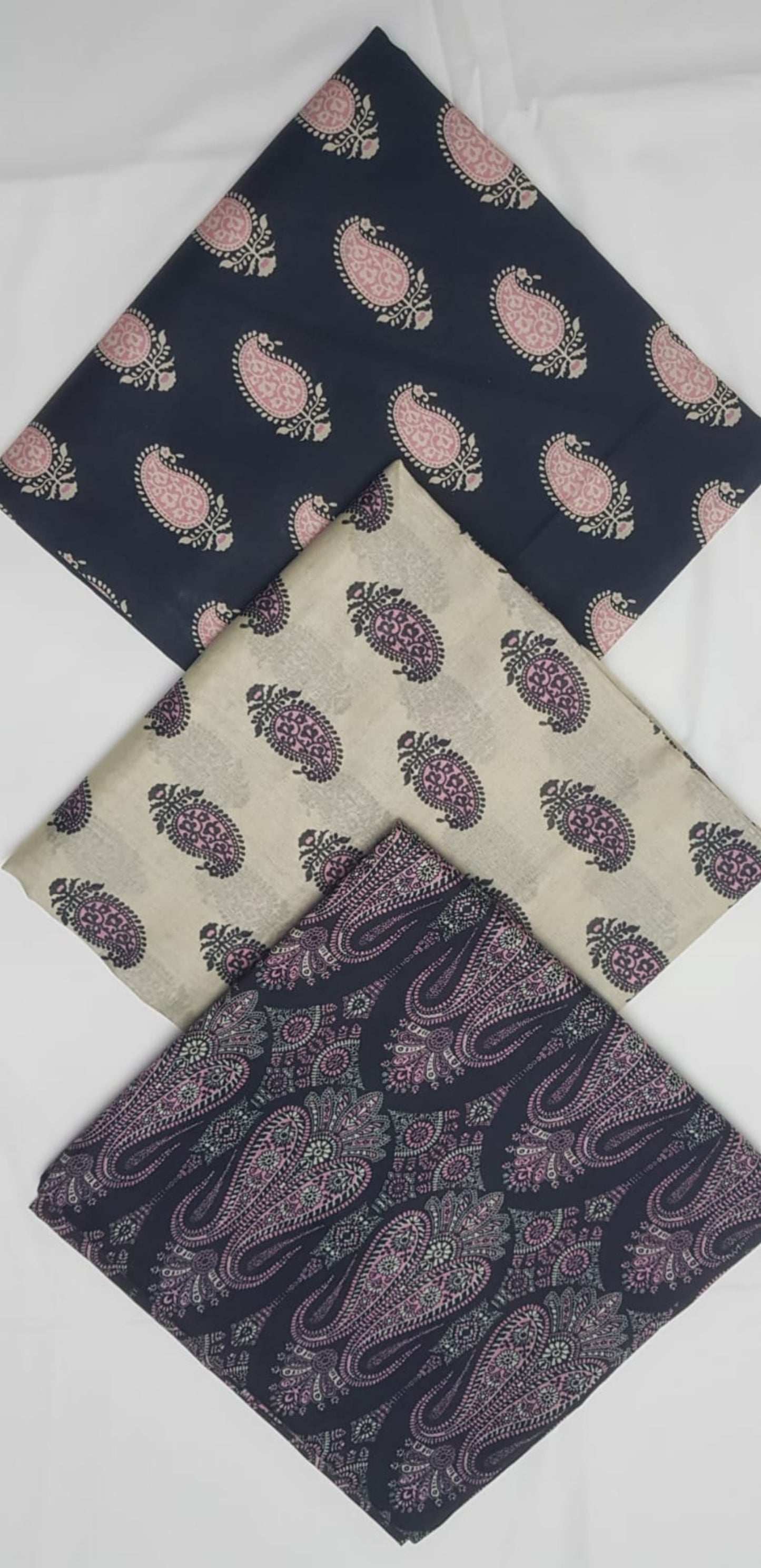 Alkaram 100% Original Lawn 3 Piece 😉🧡