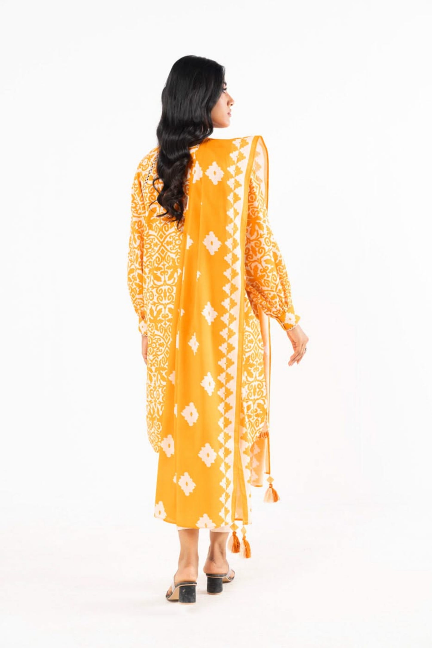 Alkaram 100% Original Lawn 3 Piece 😉🧡