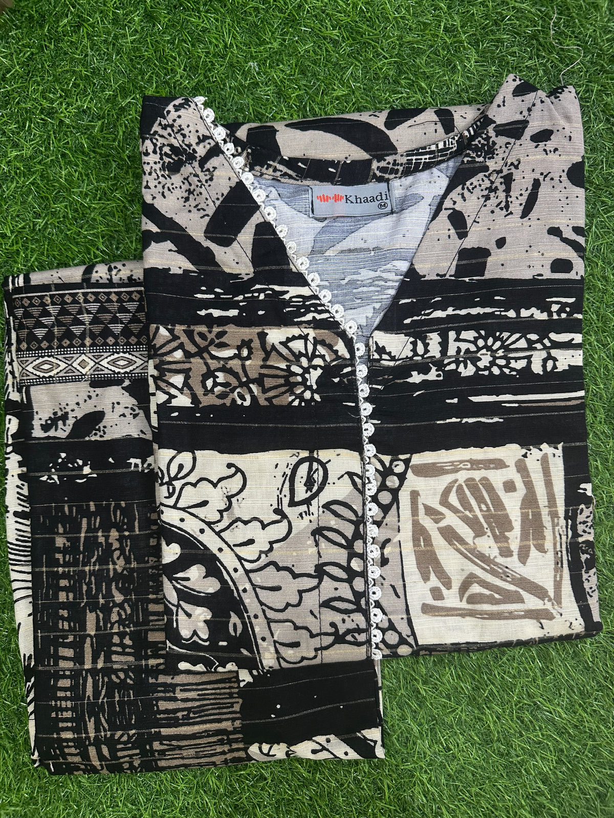 Khaadi Skin Black Stitch 2Pcs