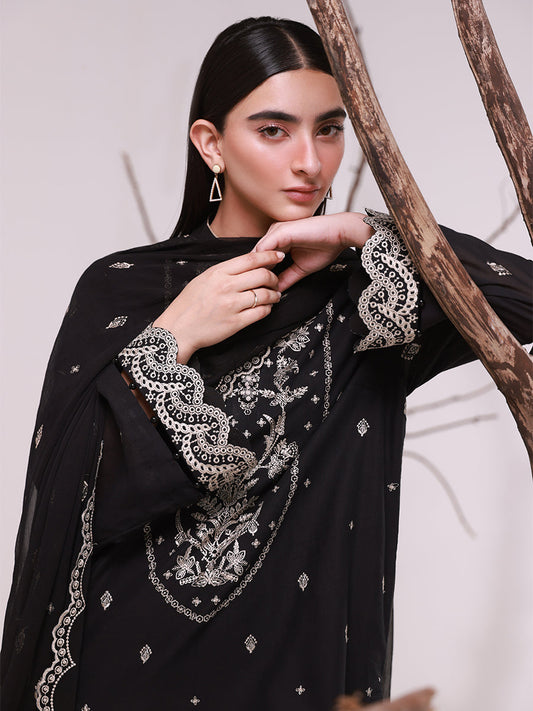 SALITEX MONOCHROME EMBROIDERED LAWN SUIT 🖤
