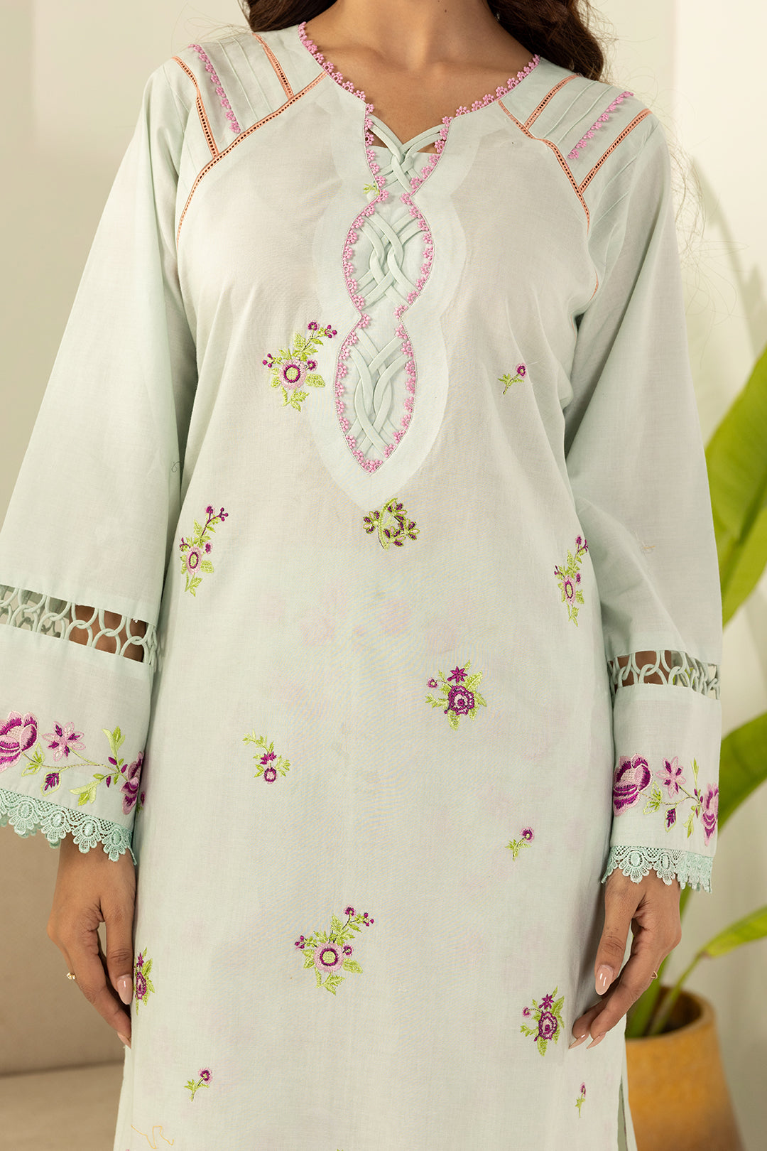 Zellbury D.C:-WUS26E20410   Dyed Embroidered Lawn 2Pcs Collection