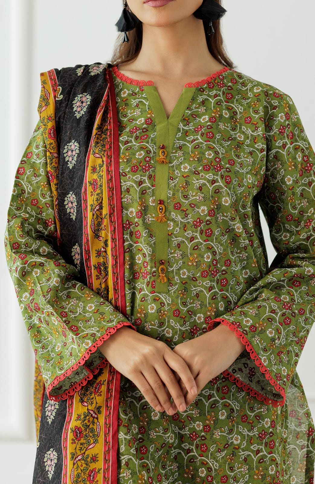 Orient Unstitched Lawn 3 Piece Collection D.C:- OTL-25-002