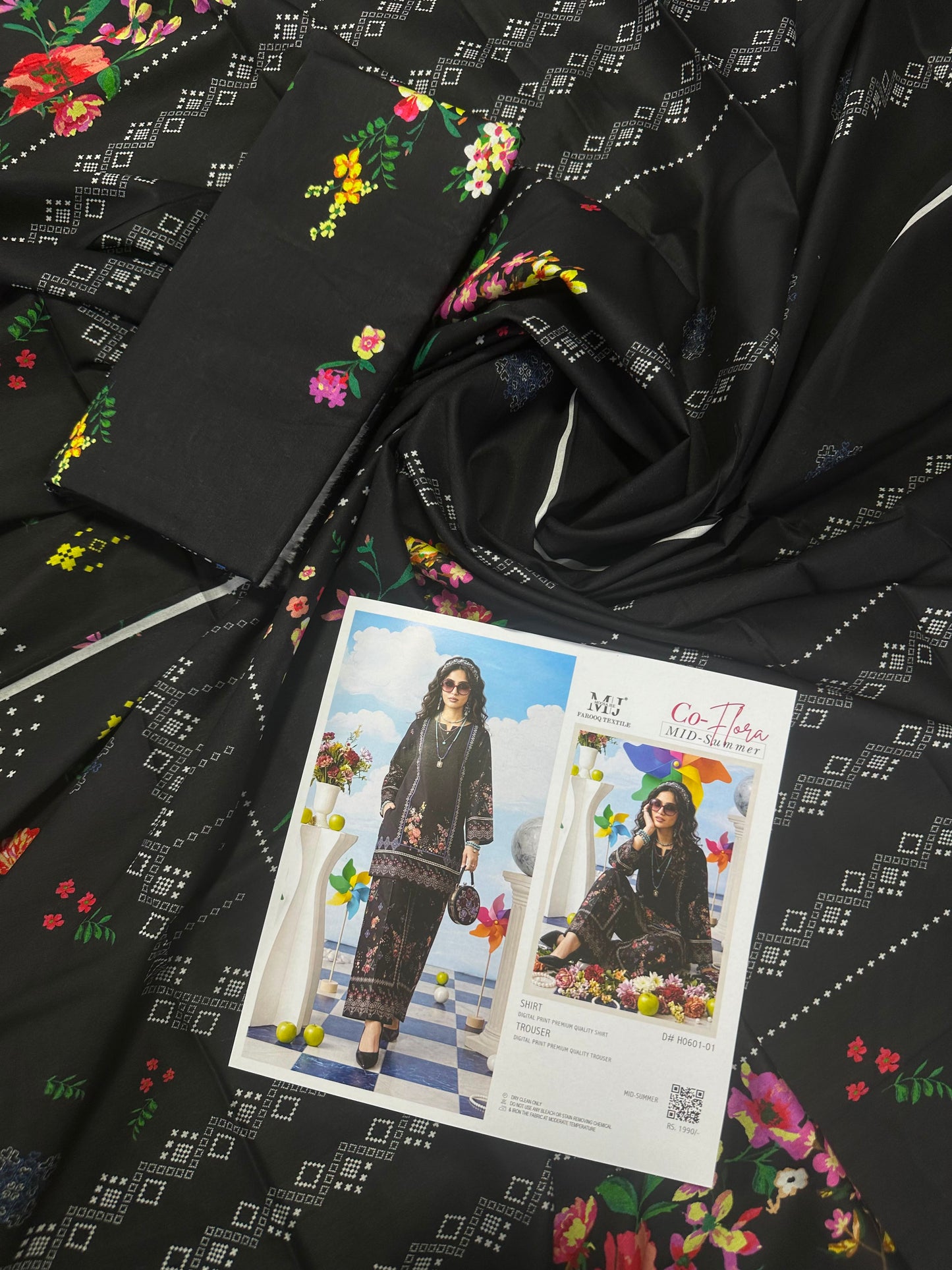 MJ CoFlora Black S+T 2Pcs D#01