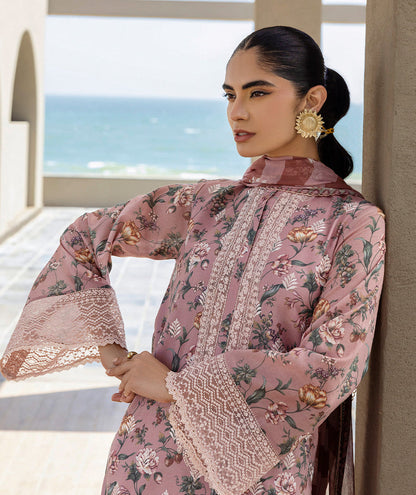 Zainab Chottani Banadora Unstitched 3P🔥