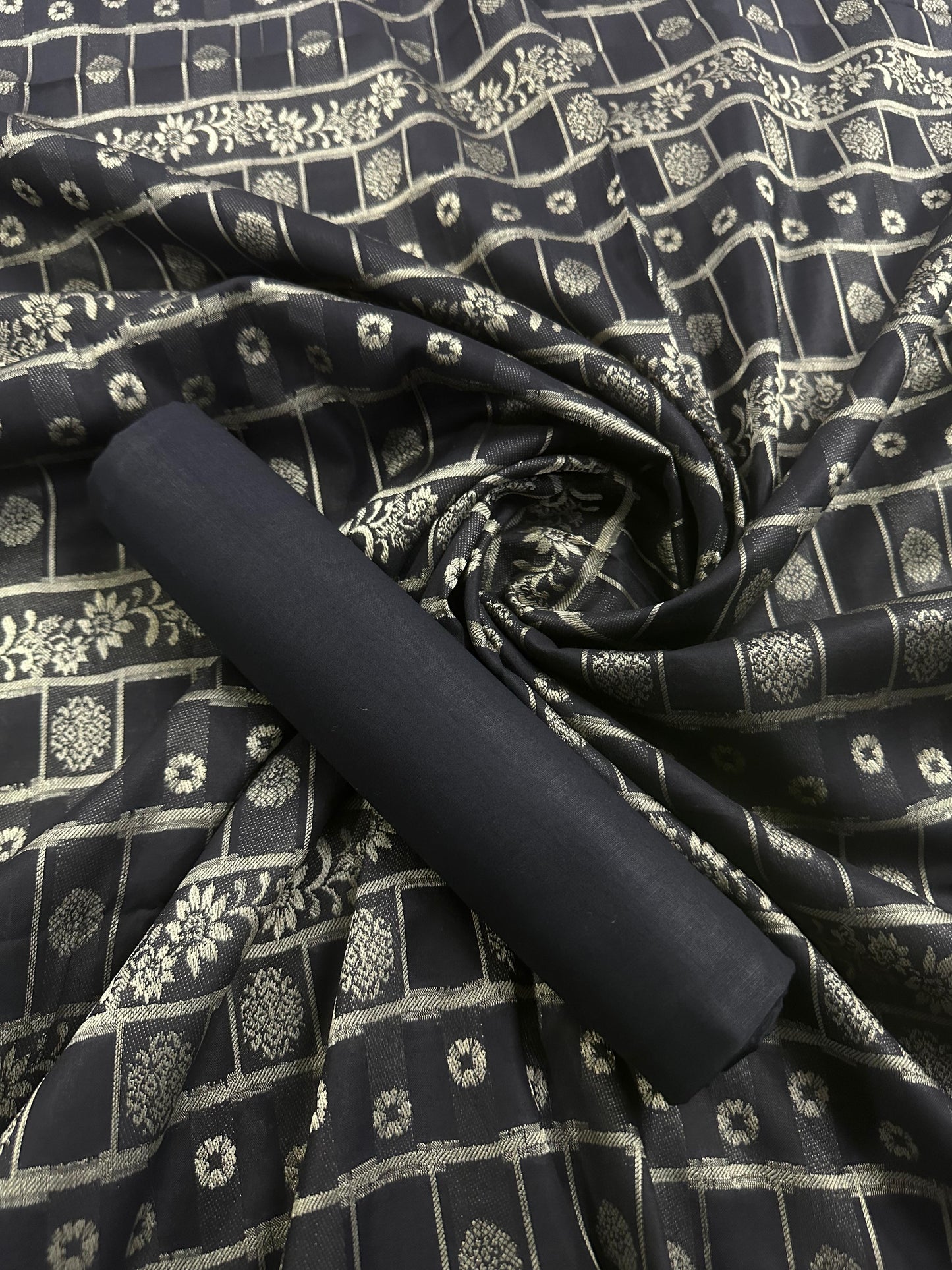 Sana Safinaz Black Jacquard 2 Pcs
