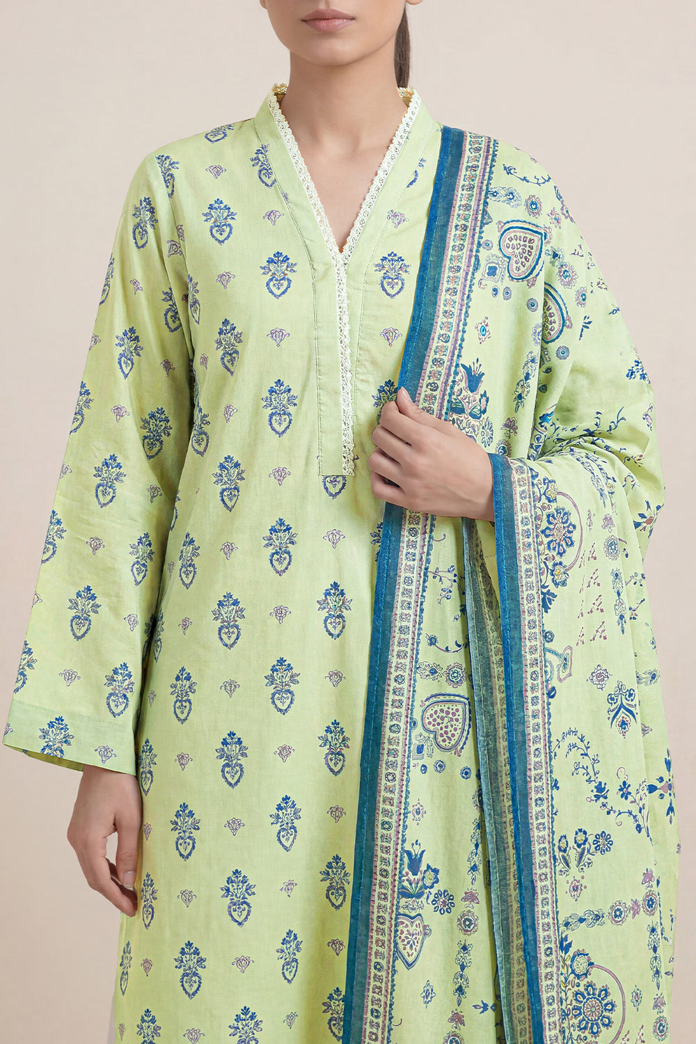 SAYA D.C:-U01-26222-P01B - 3 Piece Printed Lawn Collection
