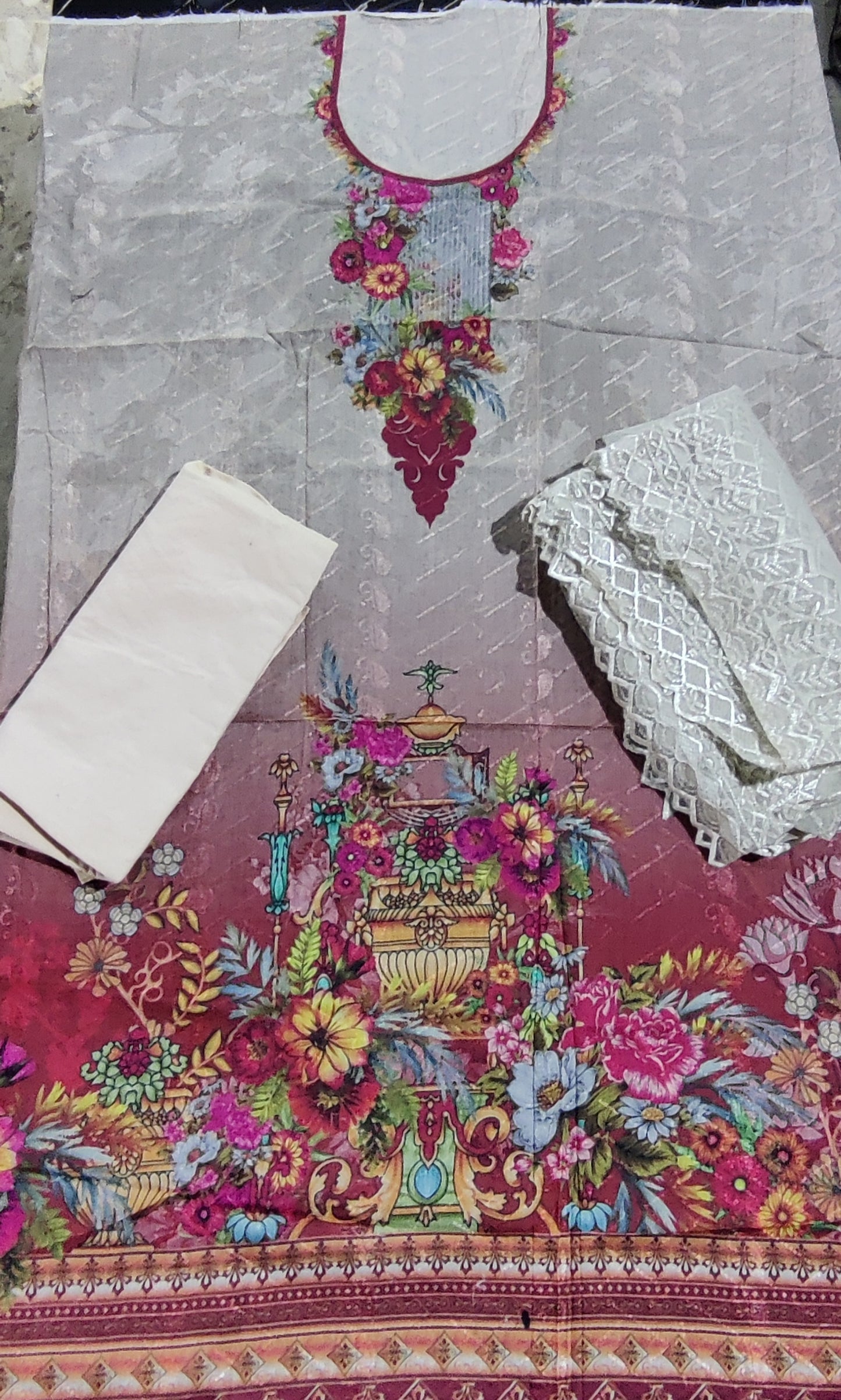 💖GUL AHMED CHIKAN KARI 3PCS ⚠️ Back & Sleeves Missing + Minor Fault