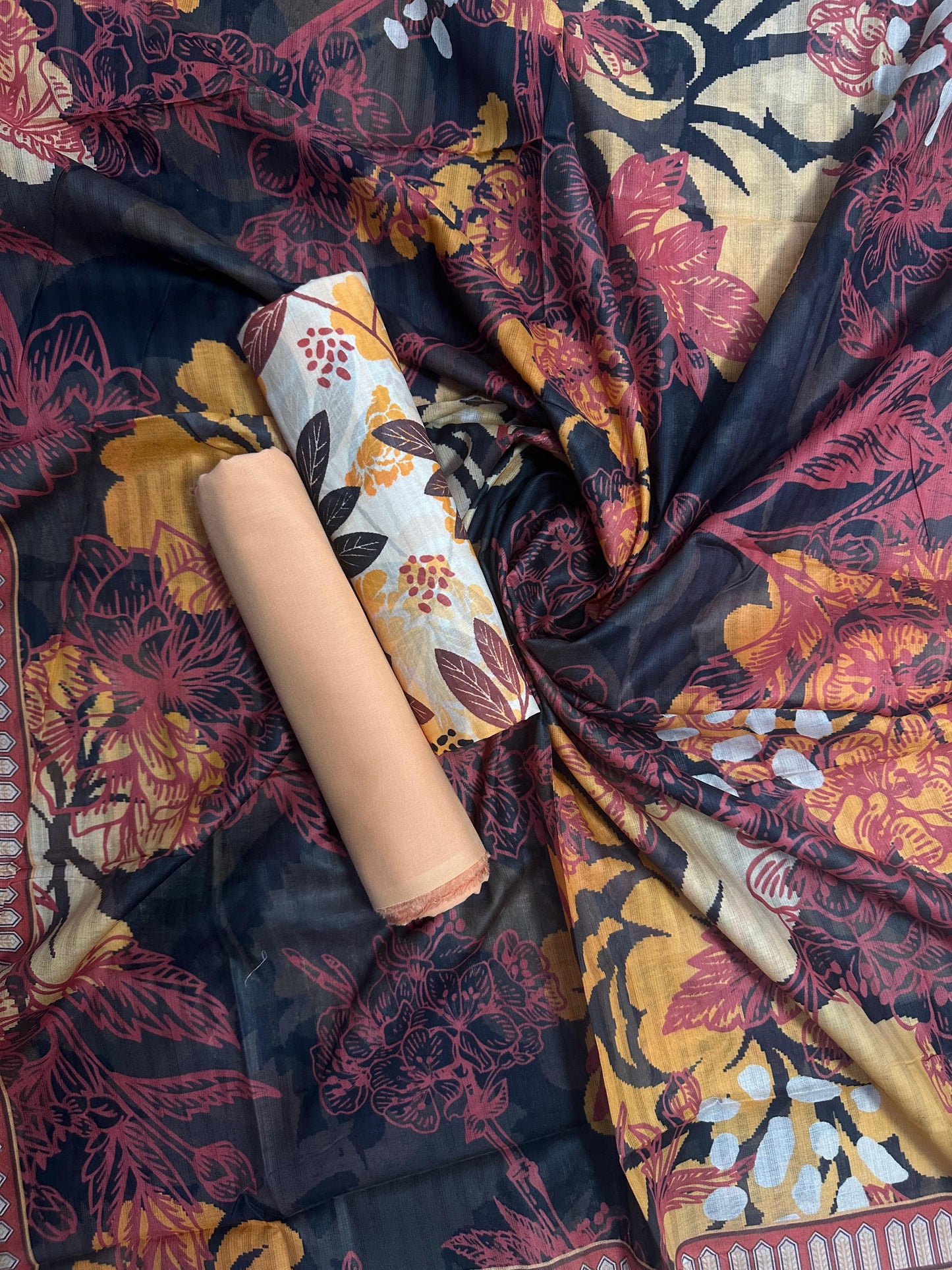 ZAMAN D-02 PRINTED UNSTITCHED 3PCS COLLECTION