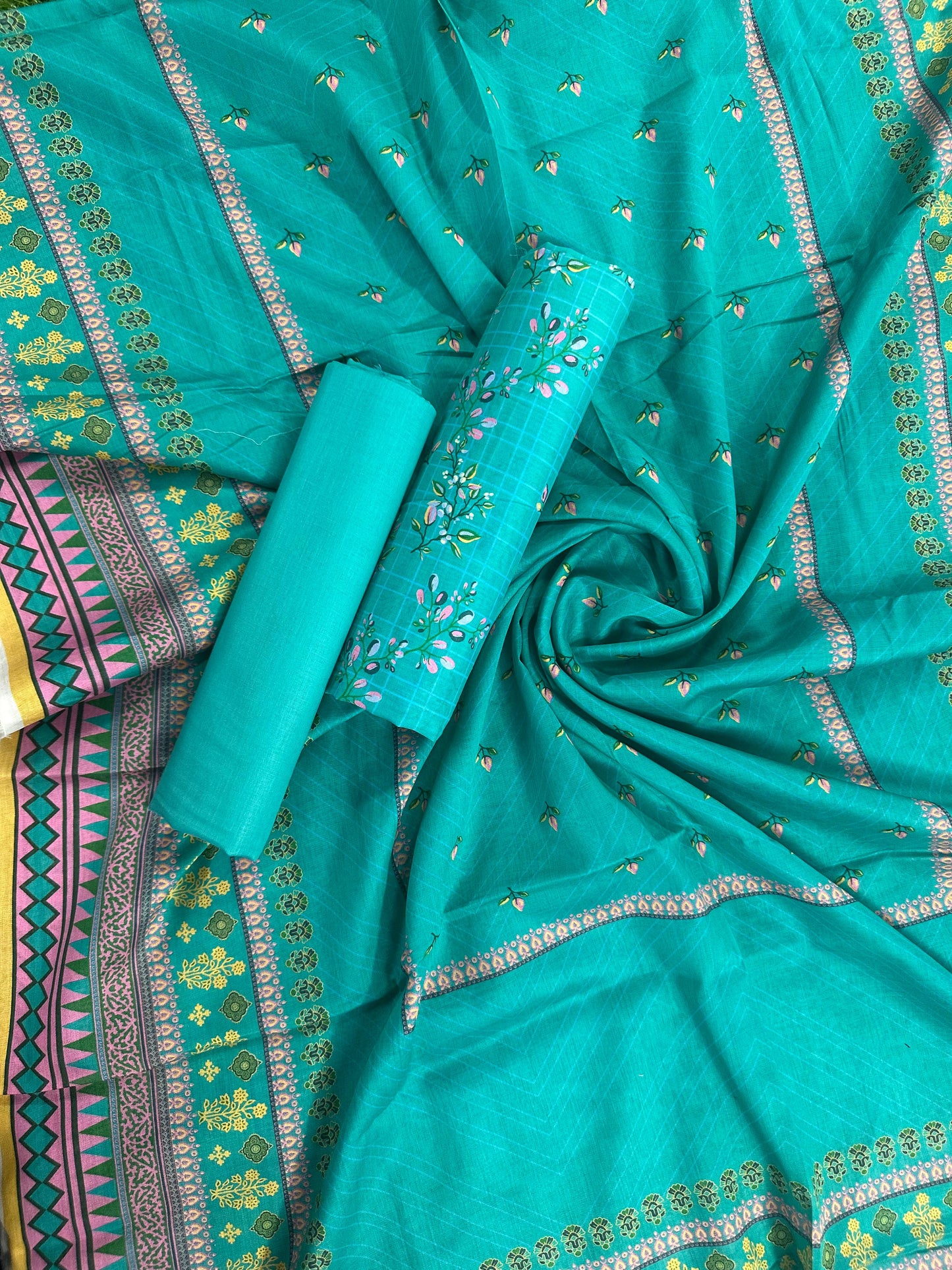 ZAMAN PRINTED UNSTITCHED 3PCS COLLECTION