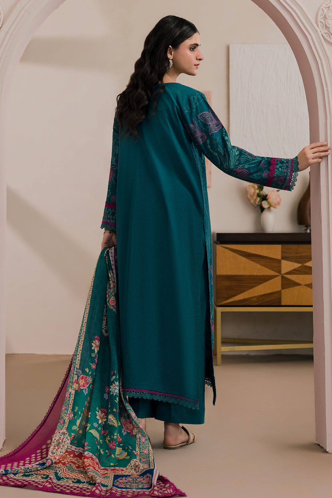 Zellbury Embroidery D.C:- WUS26E30714 Lawn 3Pcs Collection