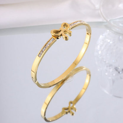 Stainless Steel Bow Zircon Handcuff ❤️