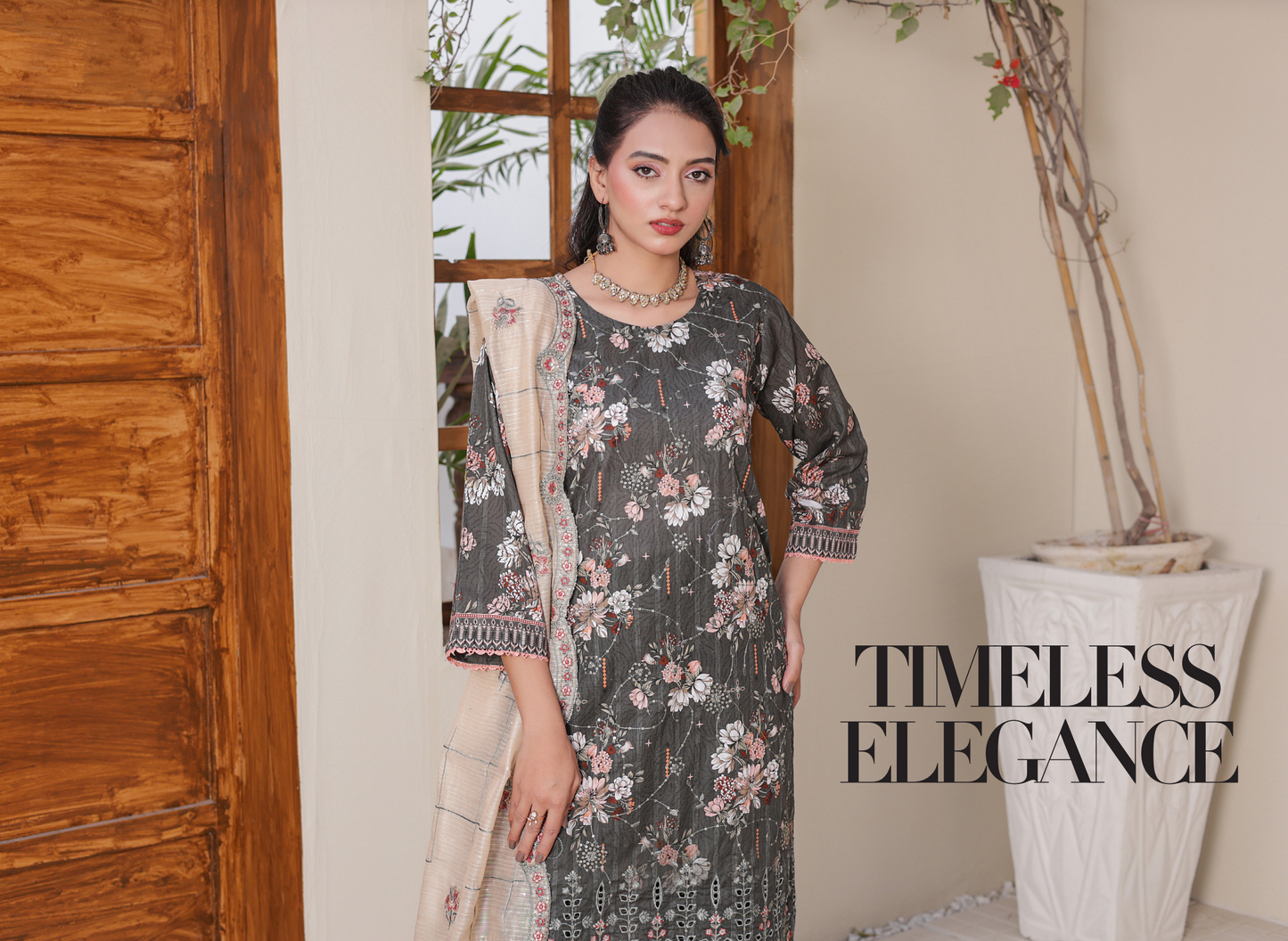 🌸 🌹 MTF – ROSE & VOGUE ✨ Digital Printed Doria Embroidered Laserkari Cotton 2025
Collection ✨
