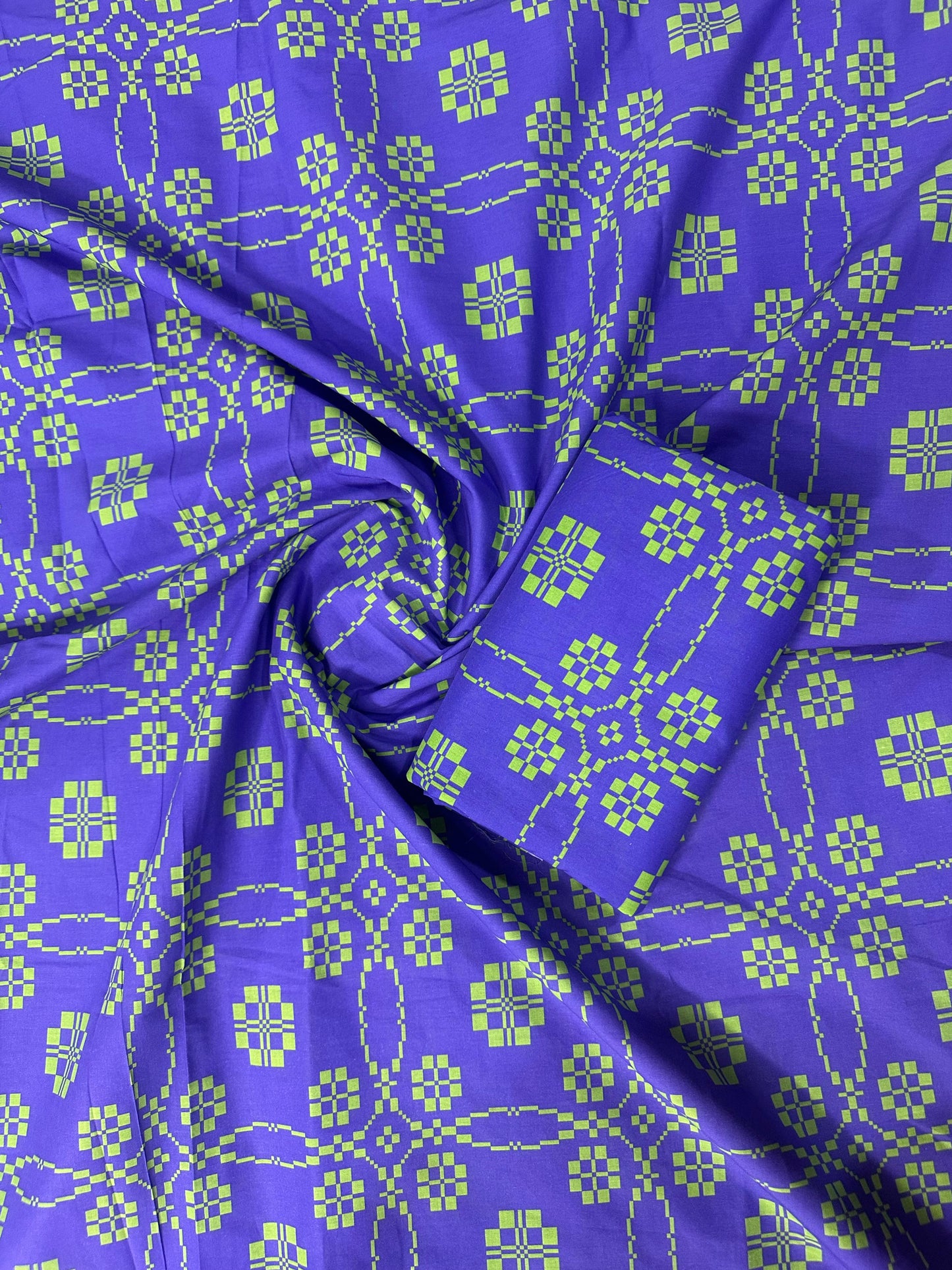 🧣 Alkaram Lawn Cotton 100% Original 2-Piece Collection by Alkaram Textile ❄️